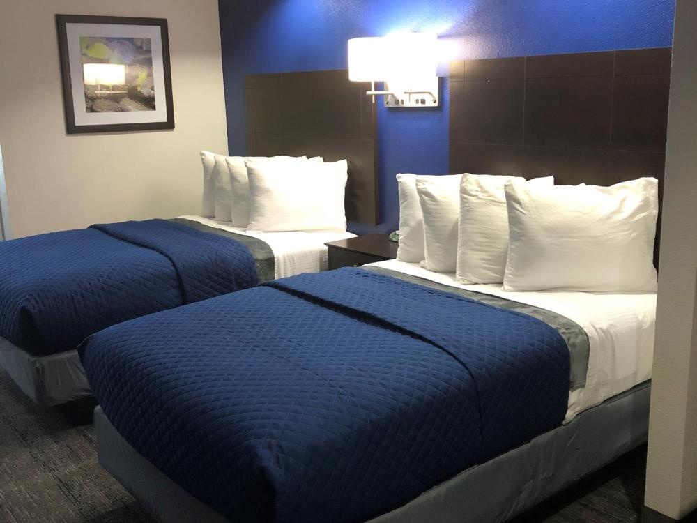 Executive Inn And Suites Joaquin